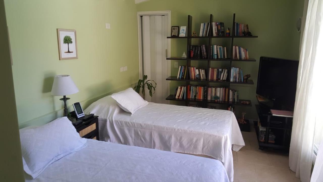 Lo De Lala B&B Con Energia Solar Acassuso Ngoại thất bức ảnh