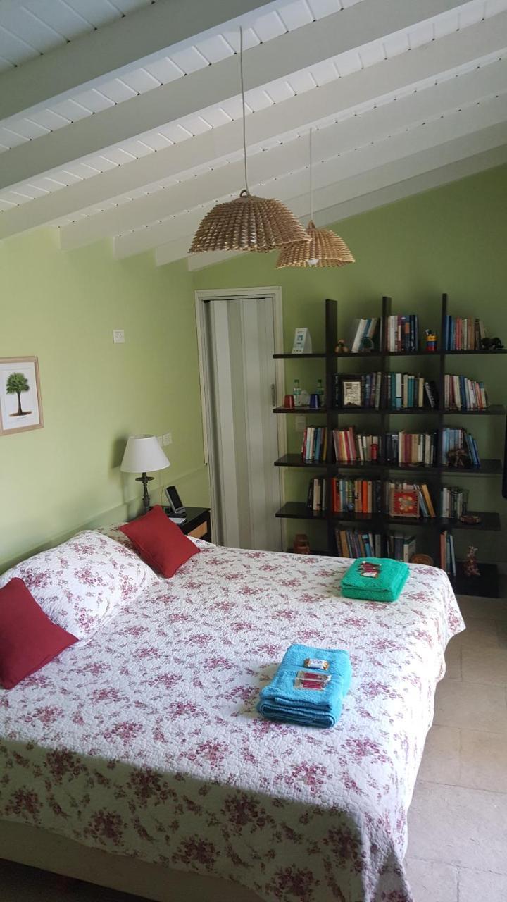 Lo De Lala B&B Con Energia Solar Acassuso Ngoại thất bức ảnh